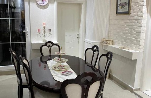 Kragujevac Apartment | Apartman Le luxe