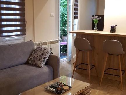 Vozdovac Apartment | Apartment Feather 3