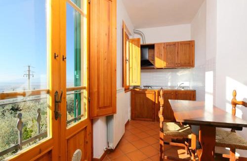 Giugnano Apartment | Apartment Villa Morosi-2 by Interhome