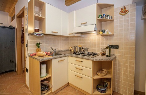 Riva del Garda Apartment | Appartamento Centro Storico Riva, Riva del Garda, Italy
