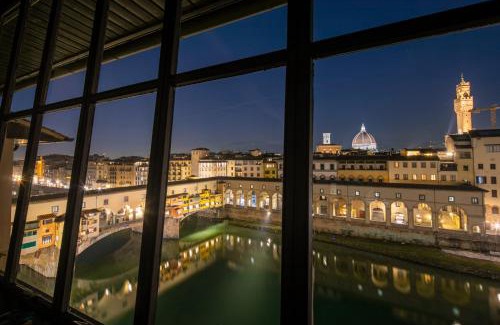 San Niccolo Apartment | Attico Ponte Vecchio Vista Duomo+Parking+Terrazzo