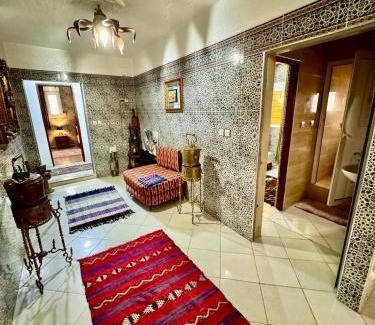 Oum Rabia Hostel | Auberge Sous Les Étoiles Lac Ouiouane