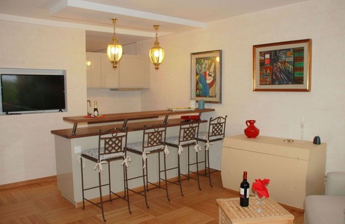 Bigogno Apartment | Beautiful apartment for 3 people with pool, A/C, WIFI, TV and balcony