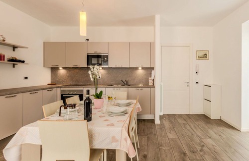 Garzeno Apartment | Beautiful apartment for 6 people with WIFI, TV and patio