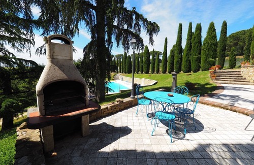 Volterra Apartment | Beautiful apartment for 6 people with WIFI, pool and panoramic view, close to San Gimignano