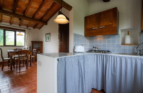 Lilliano Villa | Beautiful villa for 10 people with private pool, A/C, WIFI, TV and panoramic view