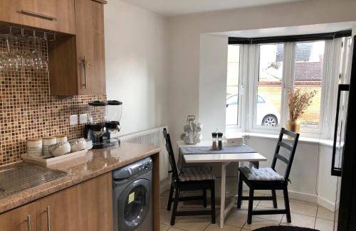 Bletchley Bed & Breakfast | Bed and breakfast ∙ 2 guests