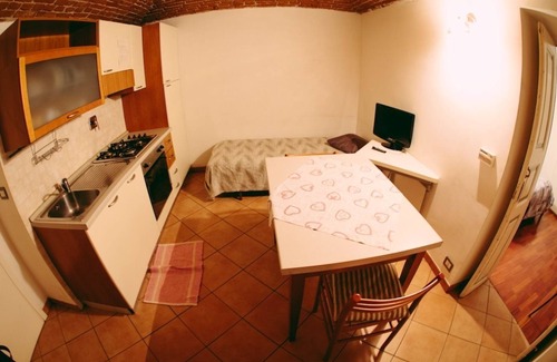 Historic Centre Apartment | Bilocale Mattone