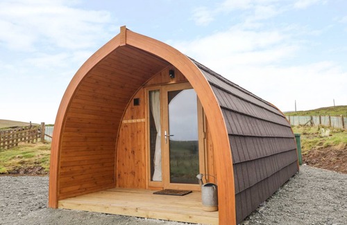 Kilmaluag Cottage | Cabin ∙ 1 bedroom ∙ 2 guests