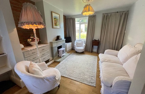 Banbury Cottage | Cabin ∙ 1 bedroom ∙ 2 guests