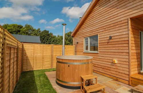 Easterside Cottage | Cabin ∙ 1 bedroom ∙ 2 guests