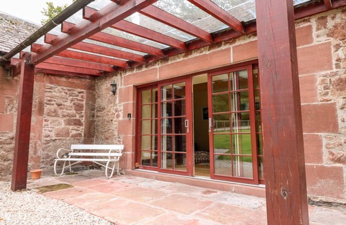 Aberargie Cottage | Cabin ∙ 2 bedrooms ∙ 4 guests