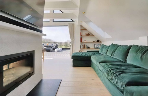 Etchinghill Cottage | Cabin ∙ 2 bedrooms ∙ 4 guests