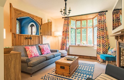 Folkestone Cottage | Cabin ∙ 2 bedrooms ∙ 4 guests