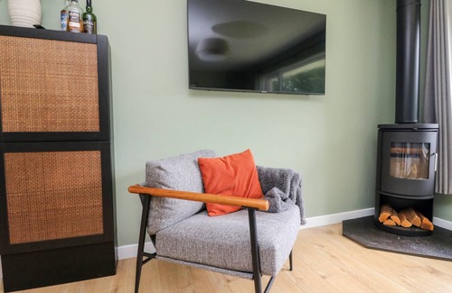 Fearnan Cottage | Cabin ∙ 2 bedrooms ∙ 4 guests