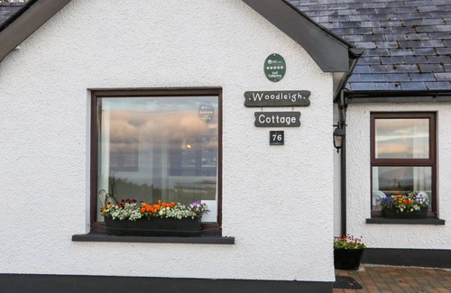 Ballycastle Cottage | Cabin ∙ 2 bedrooms ∙ 4 guests
