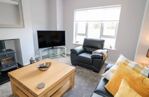 Culmore Cottage | Cabin ∙ 4 bedrooms ∙ 7 guests