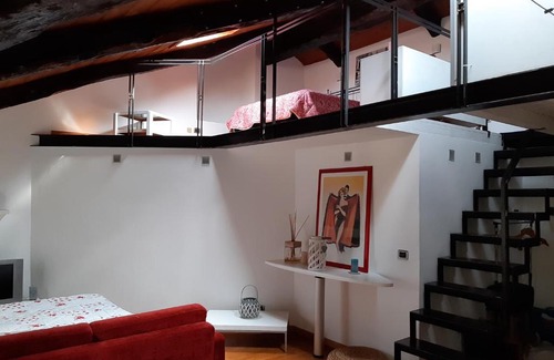 Historic Centre Apartment | CASA ALFIERI a 100 m da Via Roma