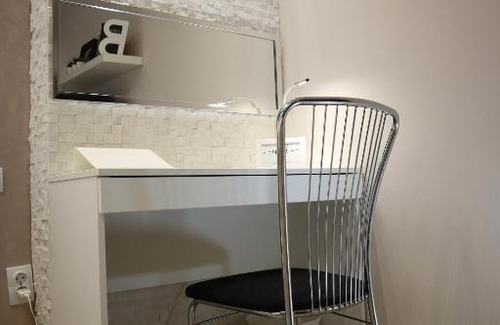 Stari Grad Apartment | City Garden Apartment