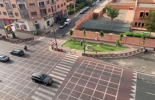 Bin Lkchali Apartment | Comfortable apartment in the center of Gueliz, close to all amenities.
