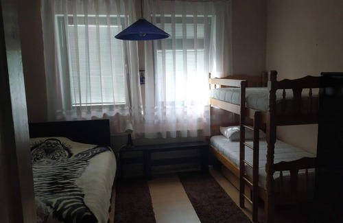 Kragujevac Apartment | DeYana house