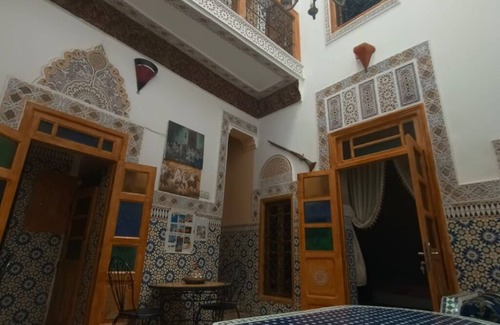 Quettanine House | Double room with private bathroom and breakfast