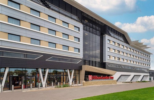 Silverstone Hotel | 60 m² Hotel ∙ 127 guests