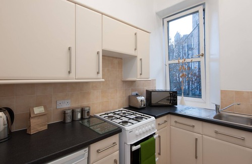 Old Town Apartment | Genuine 2 Bedroom City Centre Apartment