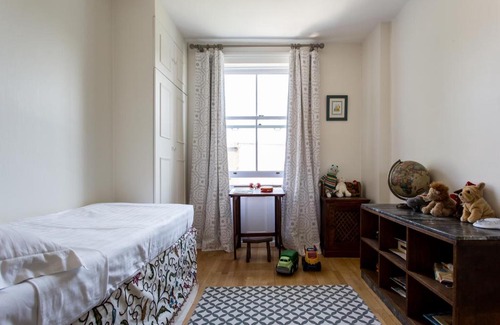 Islington Apartment | Gibson Square by Onefinestay