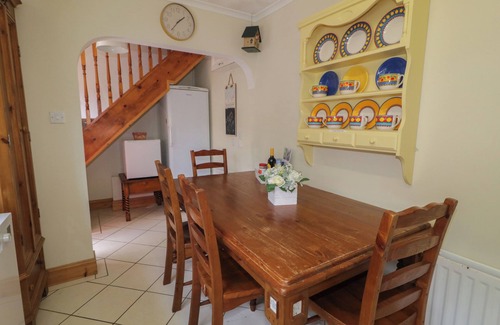 Glenariff House | GORTIN COTTAGE, family friendly, with open fire in Glenariff