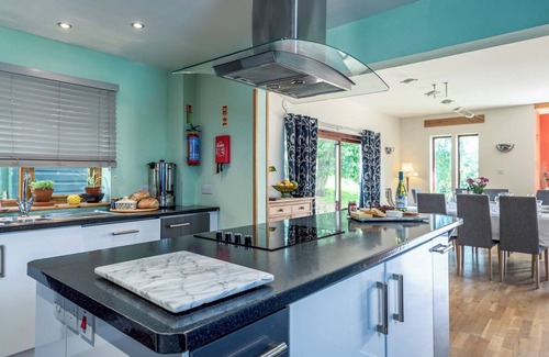Spittal of Glenshee Cabin | Gulabin Lodge and House