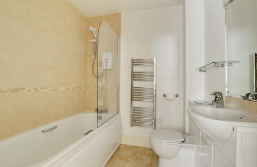 Edmonton House | Holiday Home Edmonton-2 by Interhome
