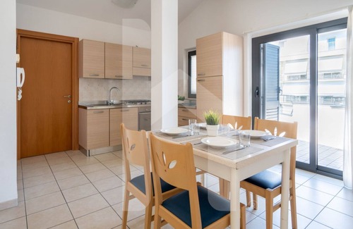 Pineto Apartment | Holiday Rendez Vous 55 - Fourth floor apartment with side sea view