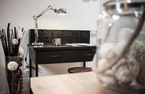 Trieste Old Town Apartment | Holländer Suite