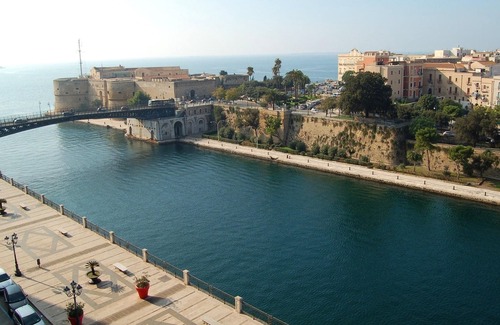 Taranto Apartment | Homerez - Beautiful appartement for 2 ppl. at Taranto