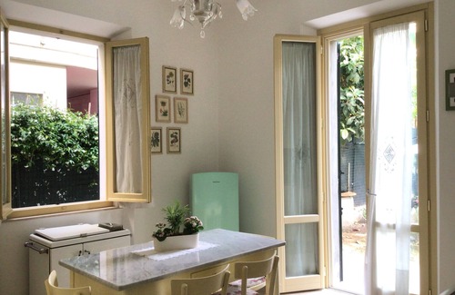Grottammare Apartment | House near the sea with garden
