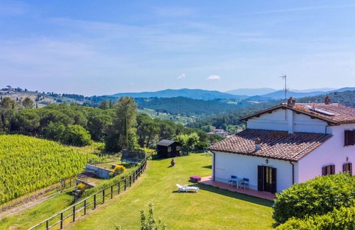 San Casciano in Val di Pesa Villa | 200 m² Villa ∙ 5 bedrooms ∙ 10 guests