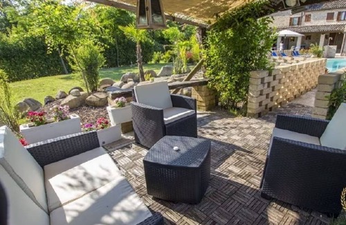 Santa Vittoria in Matenano House | 500 m² House ∙ 7 bedrooms ∙ 14 guests