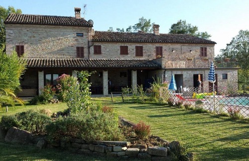 Santa Vittoria in Matenano House | 500 m² House ∙ 7 bedrooms ∙ 14 guests