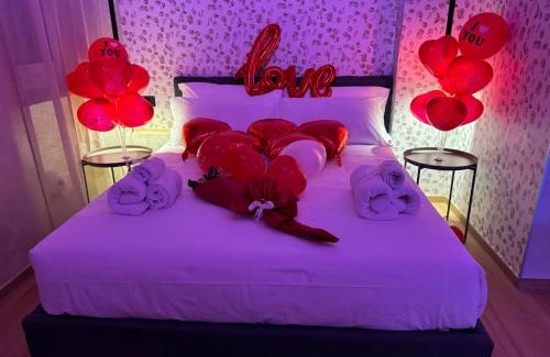 Lingotto Apartment | Jacuzzi Romantic Suite - SuiteHeart Torino - Inalpi, Olimpico, Centre