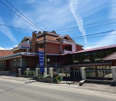 Vladicin Han House | Kompleks Fontana