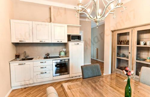 Historic Center Apartment | Marconi 47 Suite
