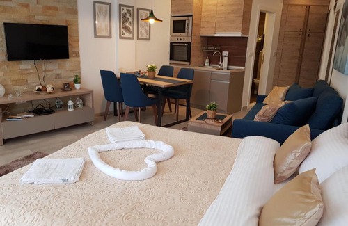 Lisina Apartment | Milmari Lux L31