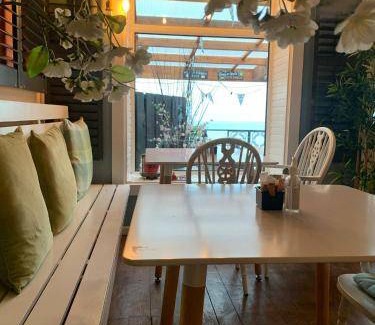 Newcastle House | Motel ∙ 4 guests