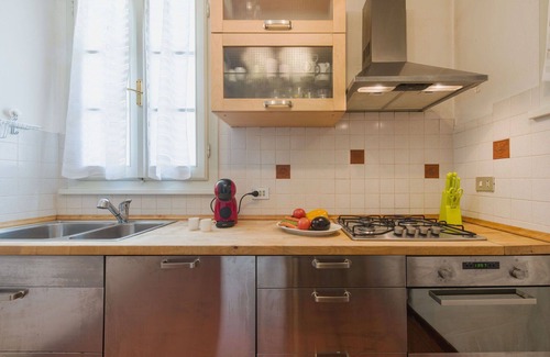 Lido di Camaiore Apartment | Nice apartment for 7 guests with A/C, WIFI, TV and patio