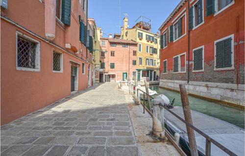Castello Apartment | Nice Apartment In Venezia With Wifi