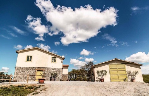 Acquapendente Villa | Oriental Villa Crafted By Splendid Delicate Hands