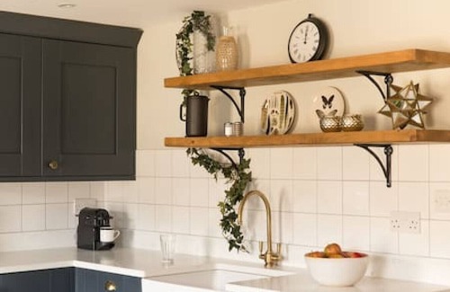 Bath Apartment | Osric - Grand Spacious