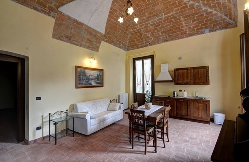 Nizza Monferrato Apartment | Palazzo Centro