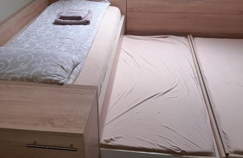 Sremska Mitrovica Apartment | Pele Apartmani - Apartman 4